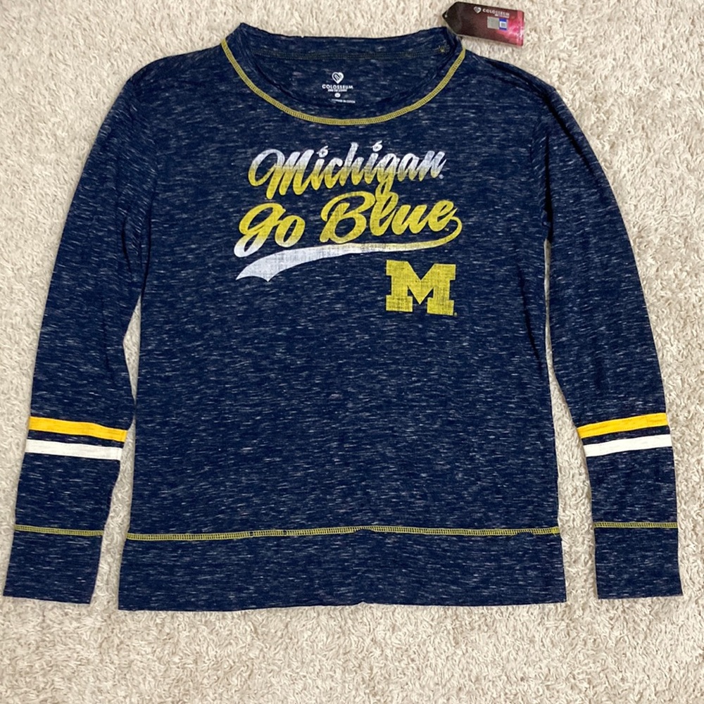 Women’s University of Michigan top